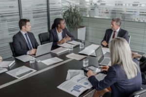 Tableau de bord marketing utilisé par la direction pour soutenir la prise de décision stratégique